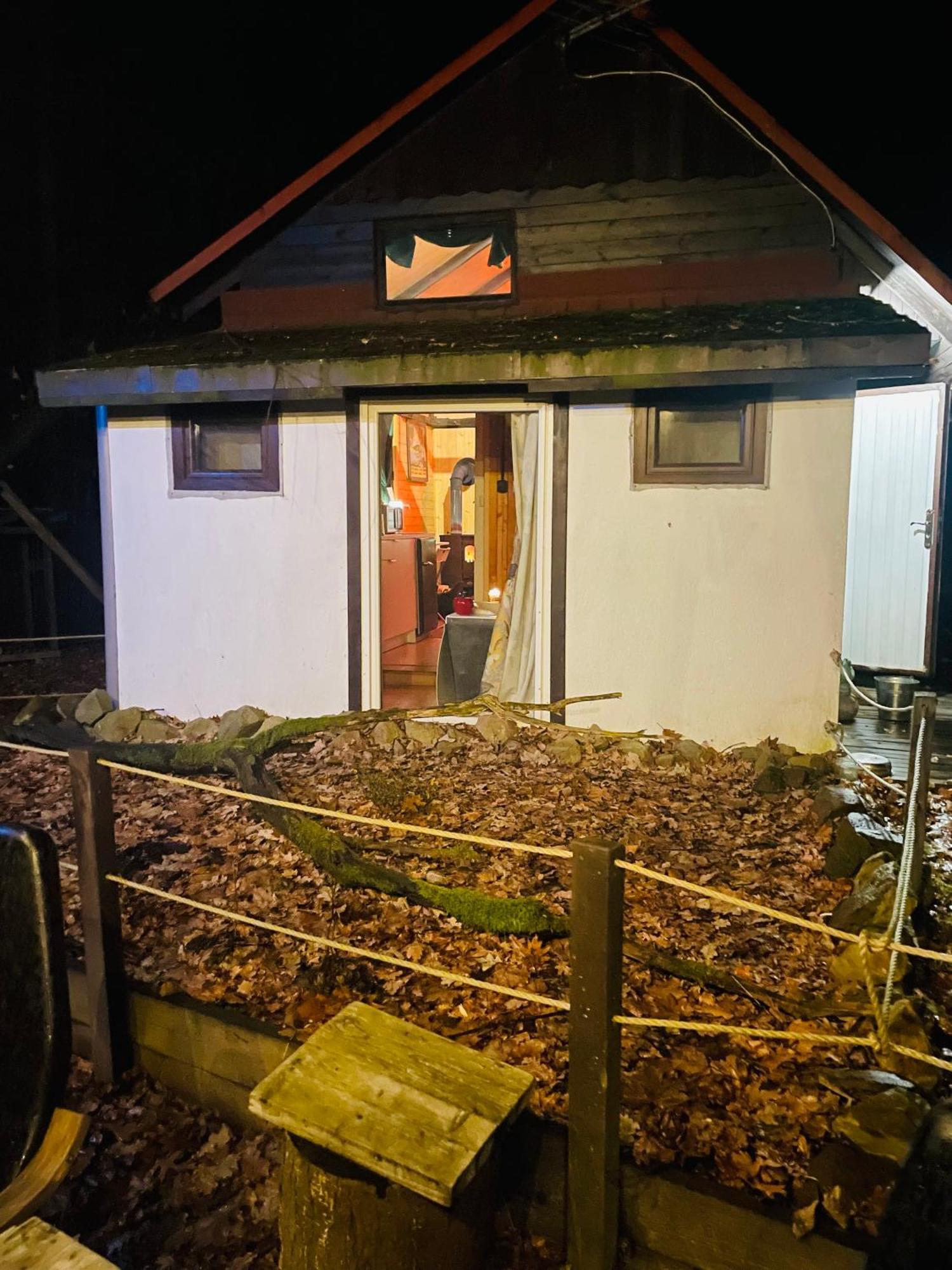 Romantyczna Chatka Pisarzowice  Екстериор снимка